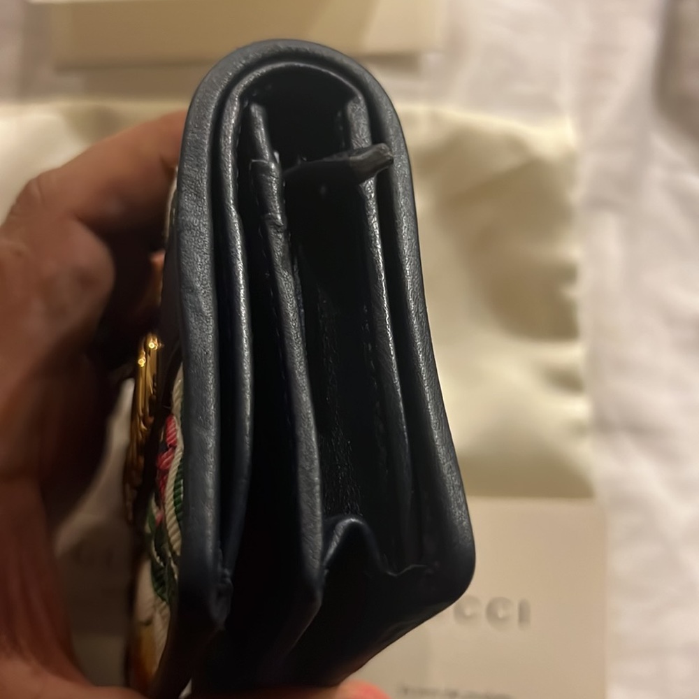 Gucci GG Trapuntata‎ Zumi Floral Wallet - Picture 11 of 16